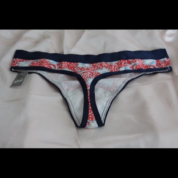 NWT polka dot and tulip pattern thong panties - Picture 2 of 2